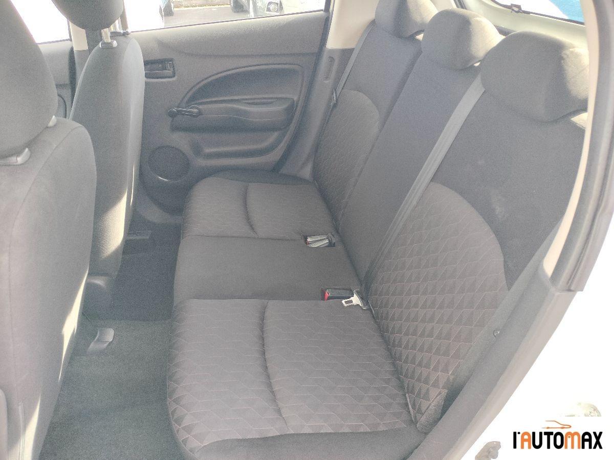 MITSUBISHI - Space Star 1.2 Invite radio