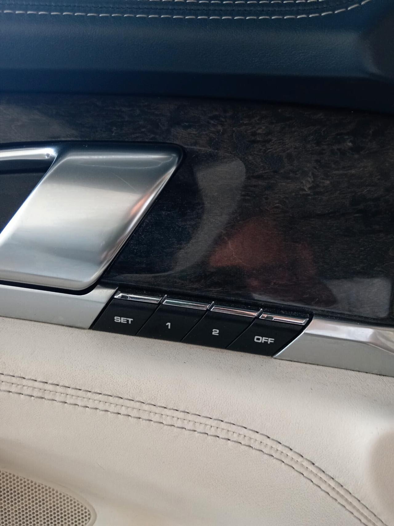 Porsche Panamera 4.8 Turbo