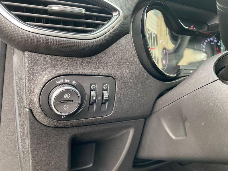 Opel Crossland 1.2 Design&Tech s&s 110cv