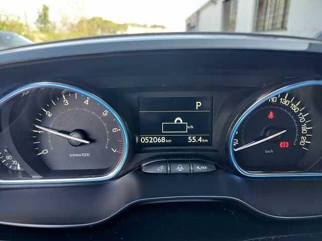 Peugeot 2008 PureTech Turbo 110 EAT6 S&S Allure