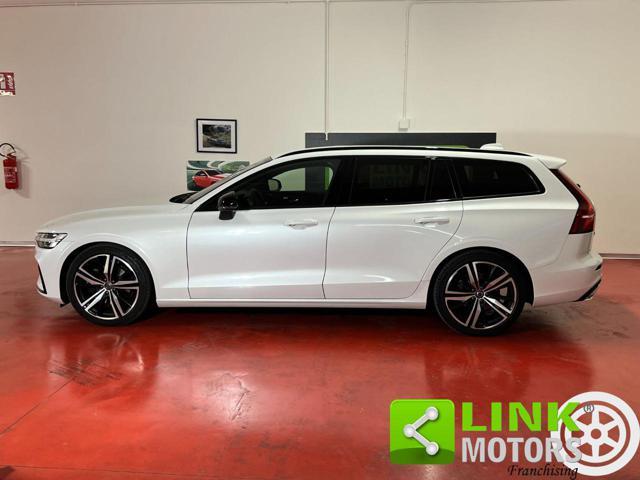 VOLVO V60 D4 Geartronic R-Design PRENOTATA