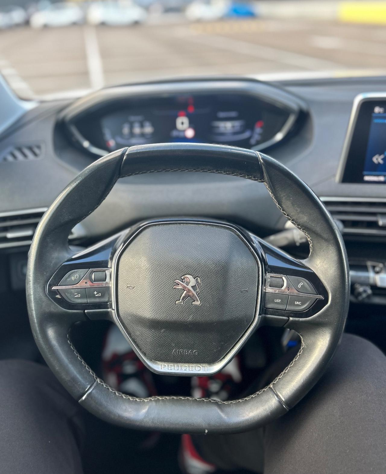 Peugeot 3008 BlueHDi Allure 130cv 2019