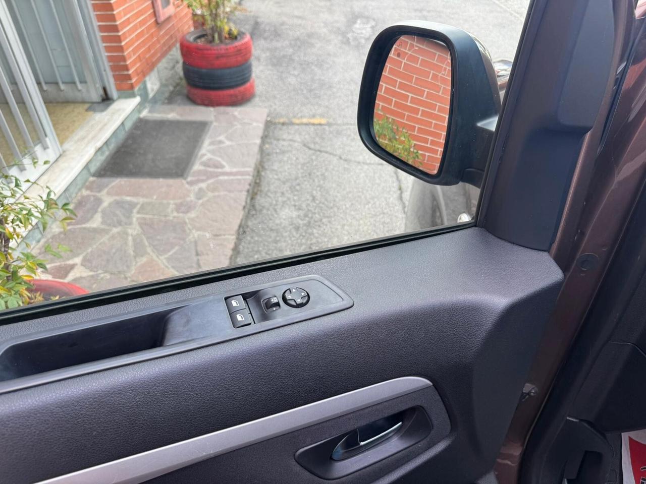 Citroen Spacetourer 2.0 BlueHDi 180 EAT8 XL Feel