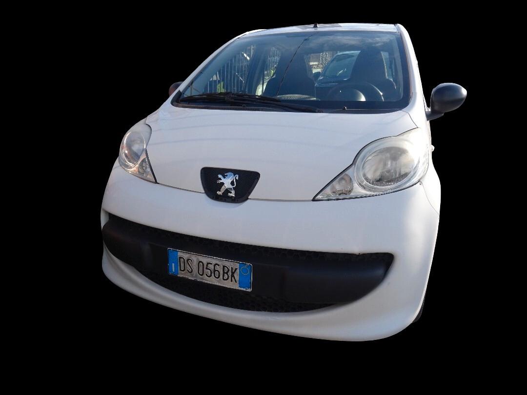 Peugeot 107 1.0 68CV 5p. Plaisir
