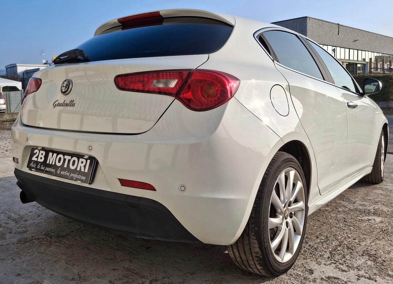 Alfa Romeo Giulietta 1.6 JTDm-2 105 CV Distinctive