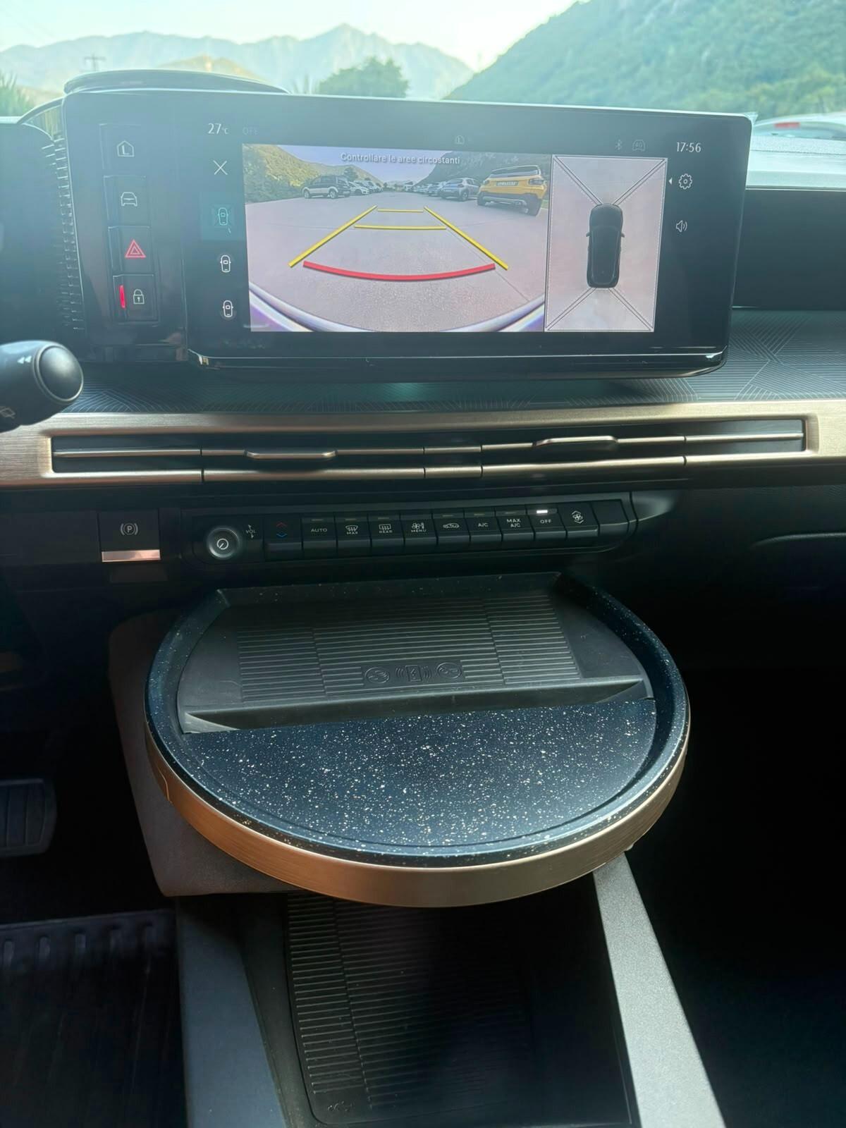 Lancia Ypsilon Hybrid e-DCT LX