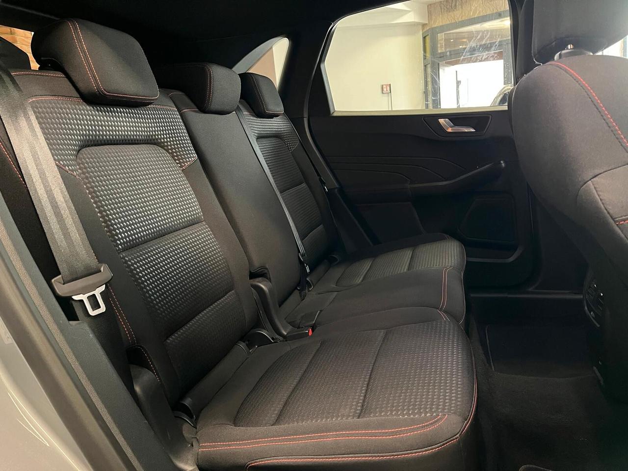 Ford Kuga 1.5 EcoBlue 120 CV aut. 2WD ST-Line