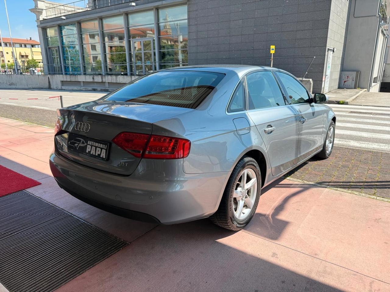 Audi A4 1.8 TFSI 120 CV Ambiente