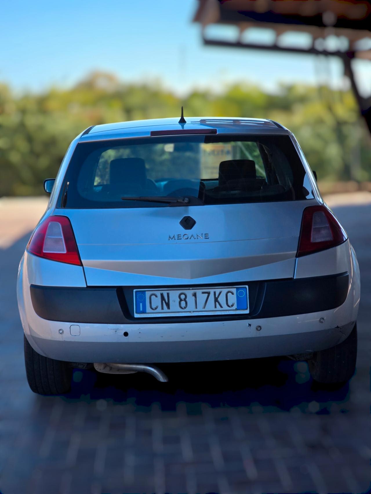 Renault Megane Mégane 1.5 dCi/100CV 5 porte Confort Authentique