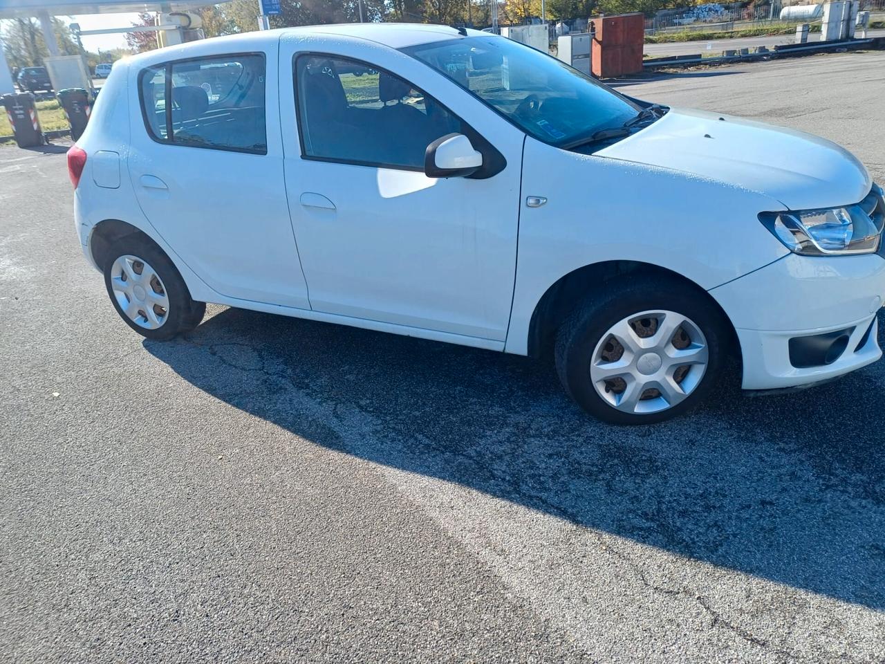 Dacia Sandero 1.5 dCi 8V 75CV Lauréate