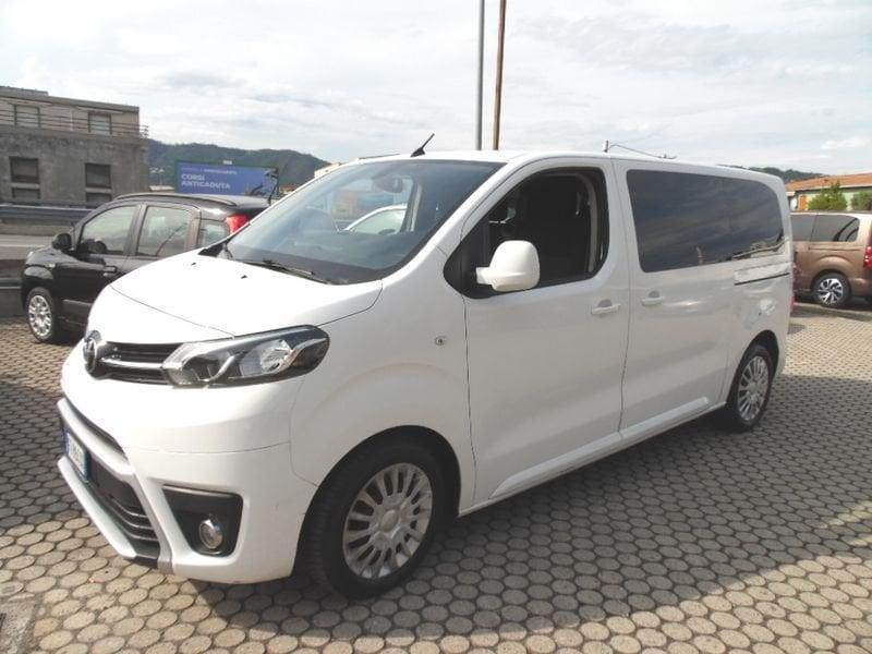 Toyota Proace Verso 2.0D 150 CV L1 D Lounge TAGLIANDI TOYOTA IN OTTIMO STATO