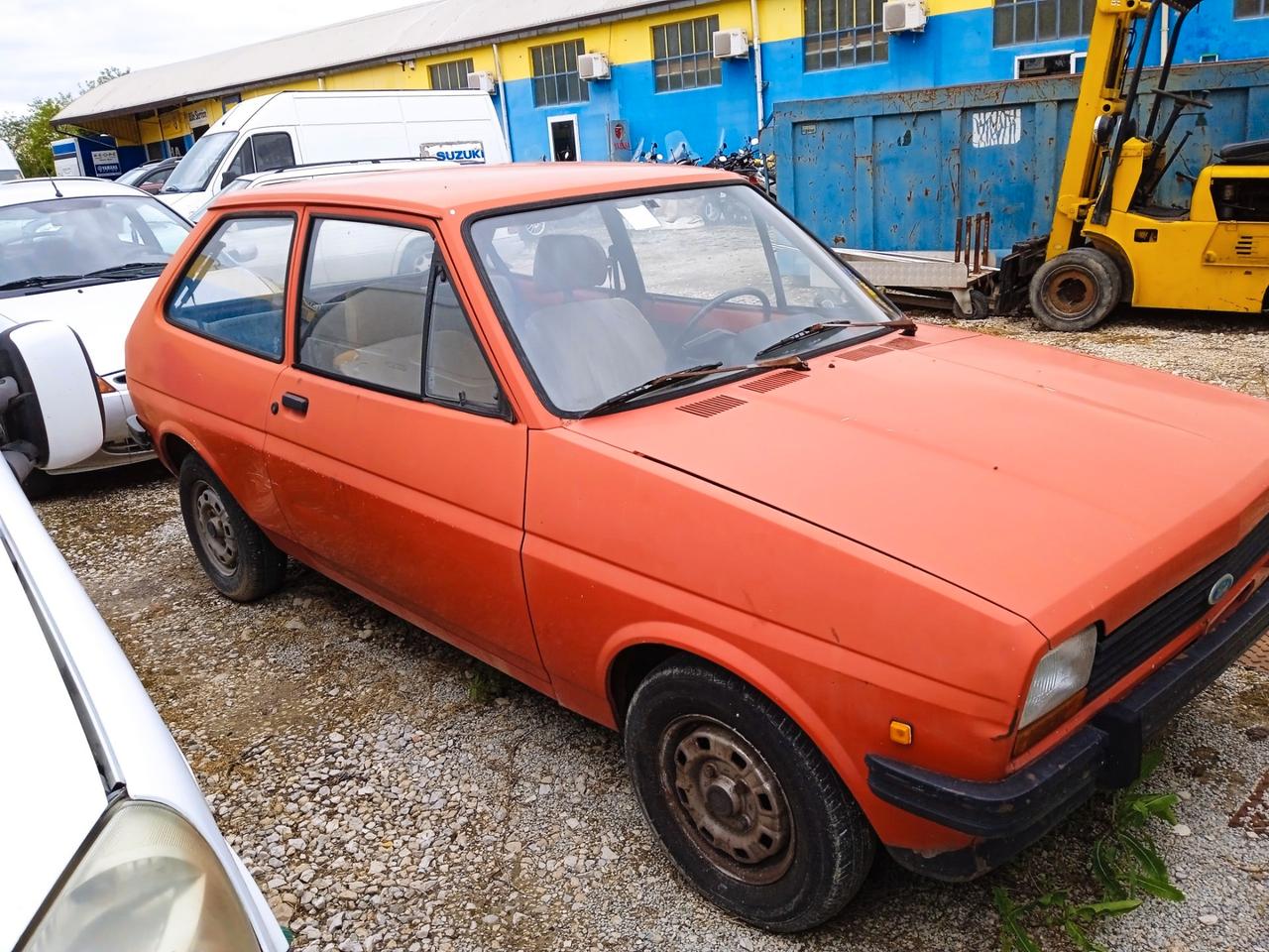 Ford Fiesta mk1 900 cc marciante doc ok