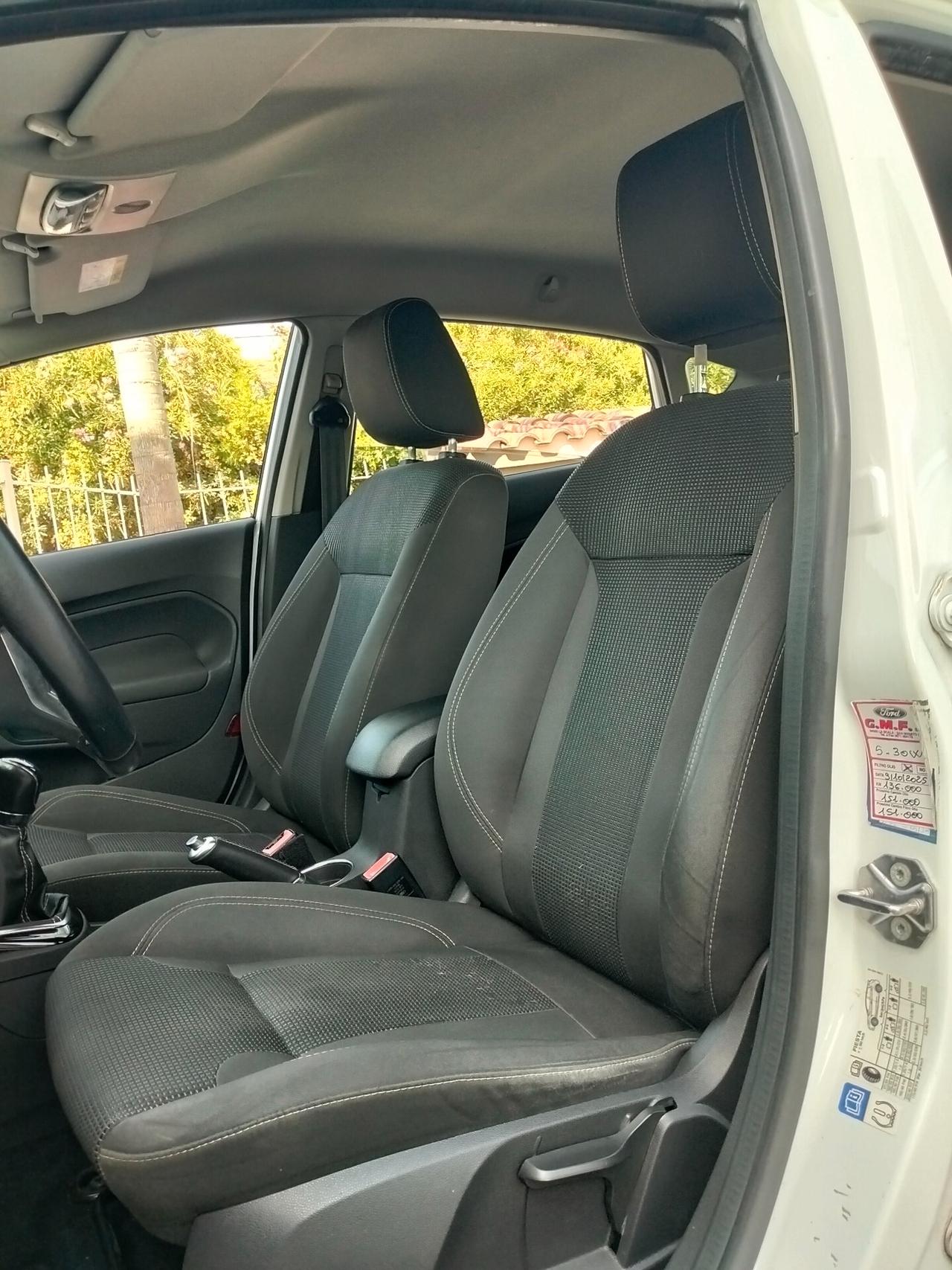 Ford Fiesta 1.4 5p. Bz.- GPL Titanium