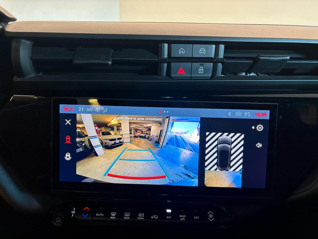Alfa Romeo Junior 1.2 ibrida Speciale 145cv edct6
