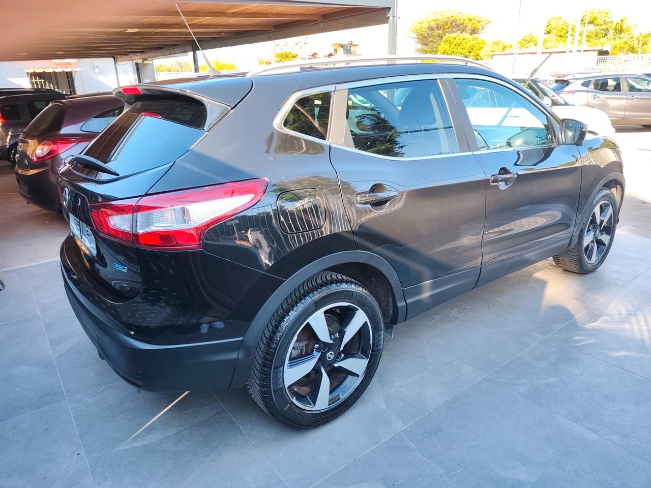 Nissan Qashqai 1.5 dCi 110cv TETTO N-Connecta