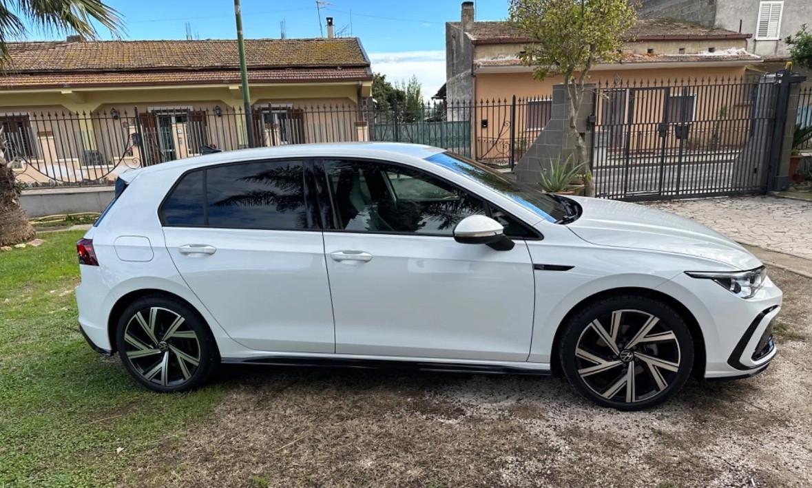 Volkswagen Golf 1.5 TSI EVO ACT R-Line