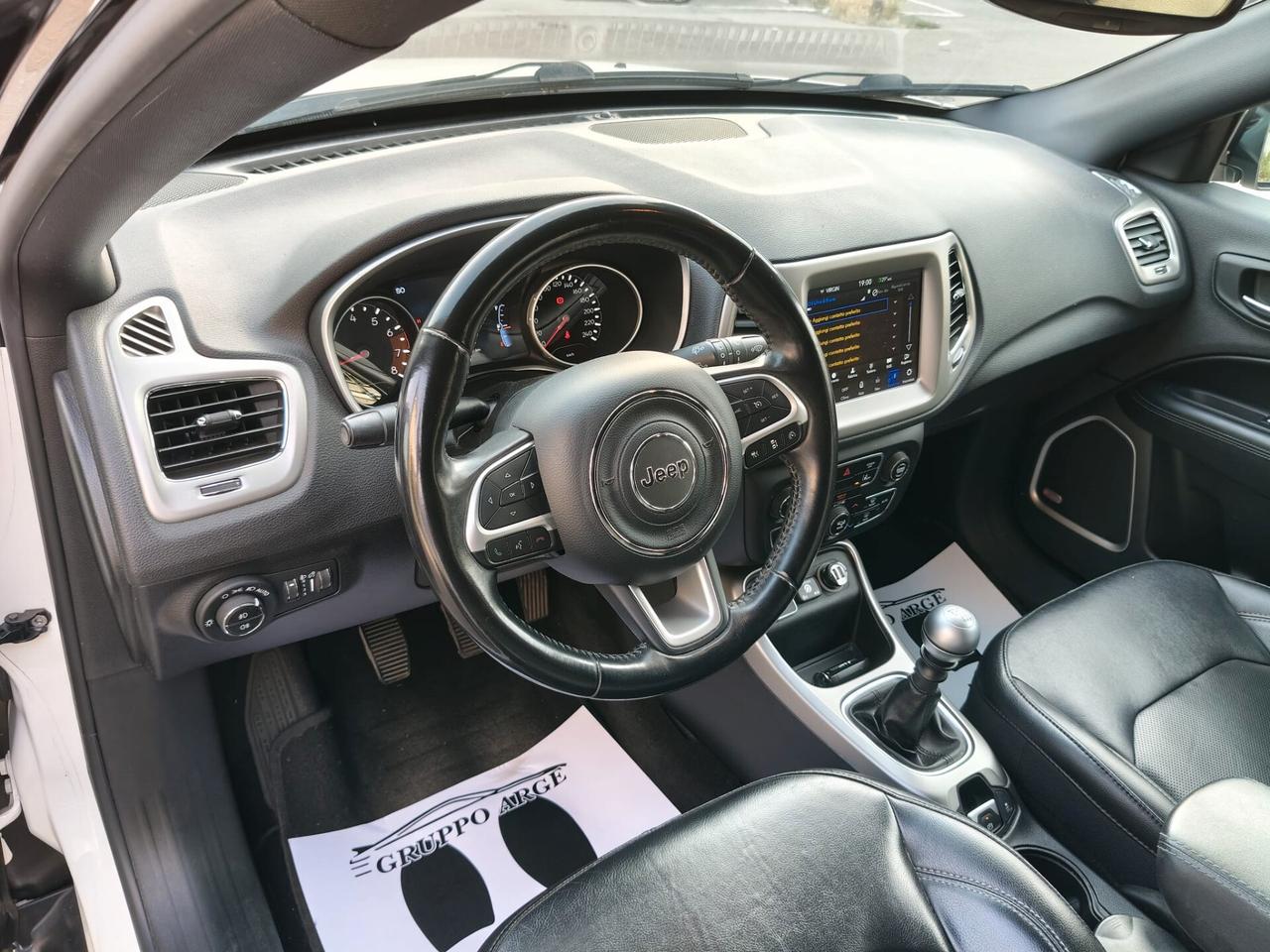 Jeep Compass cambio manuale