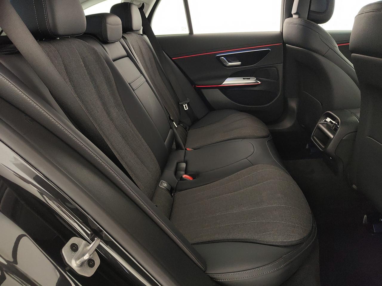 Mercedes-Benz E SW 200 d Advanced auto