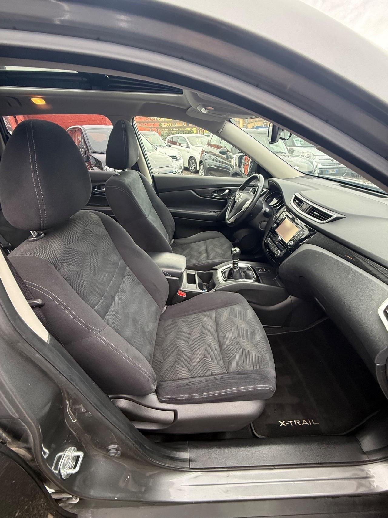 X-Trail 1.6 dCi 2WD Tekna-80 mila km -7 posti-rate