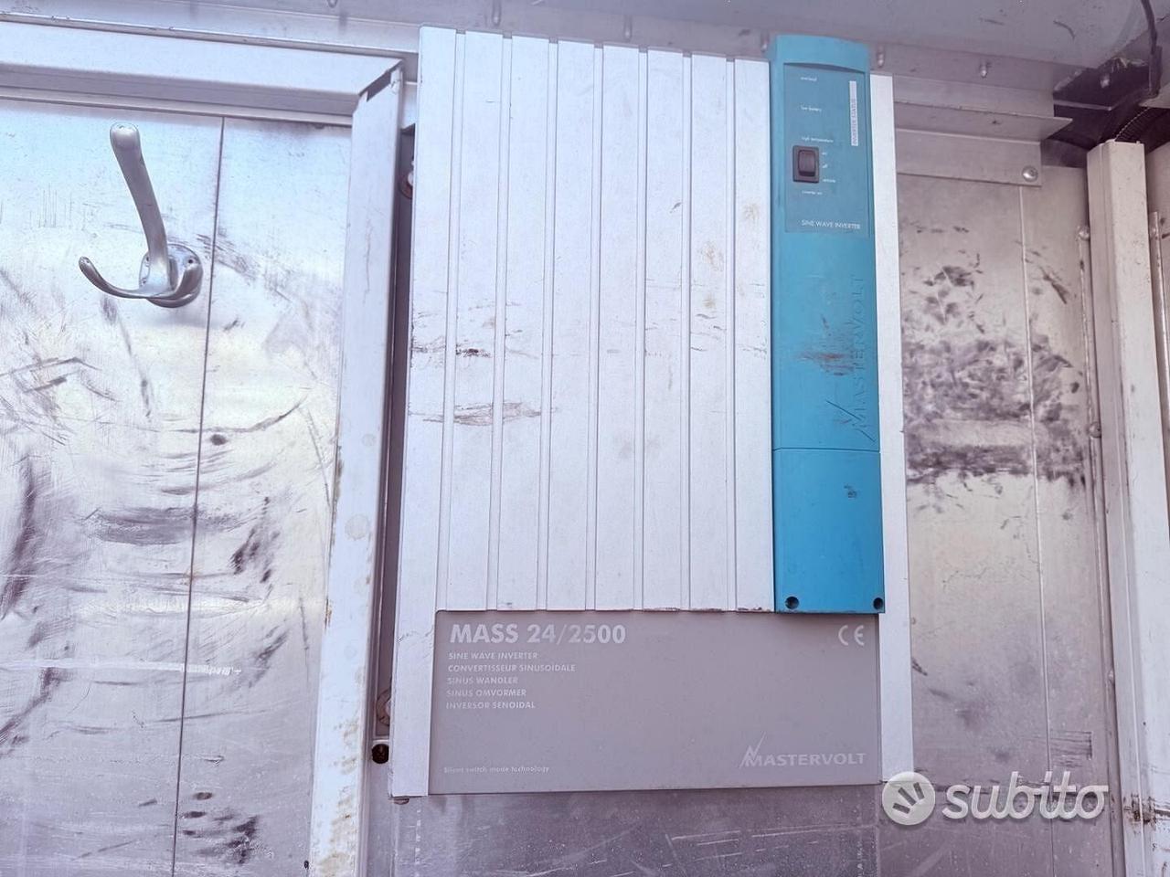 Renault-6 POSTI-PARI AL NUOVO 4O.OOO KM OK PERMUTE