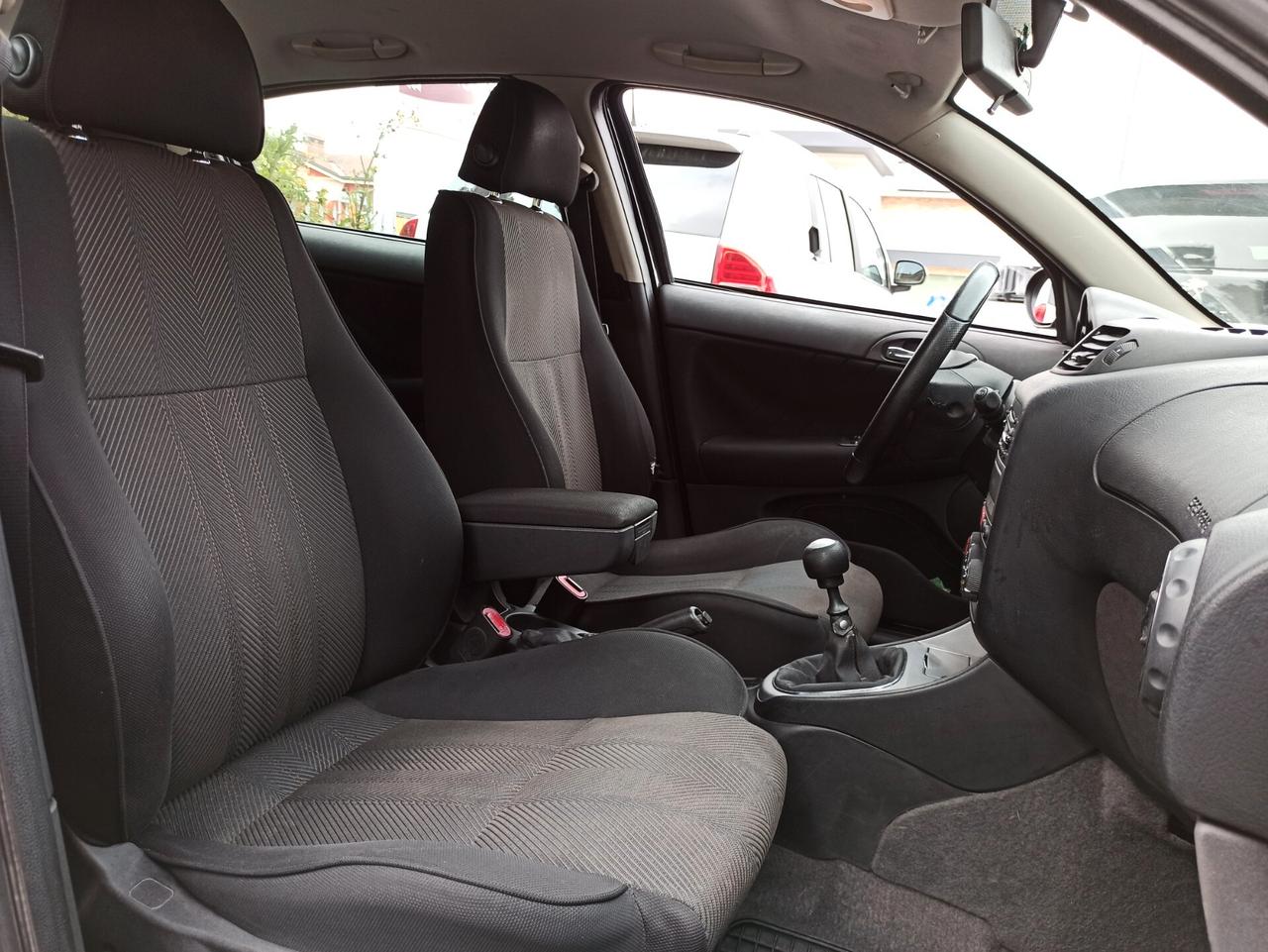 Alfa Romeo 147 1.9 JTD (120) 5 porte Progression