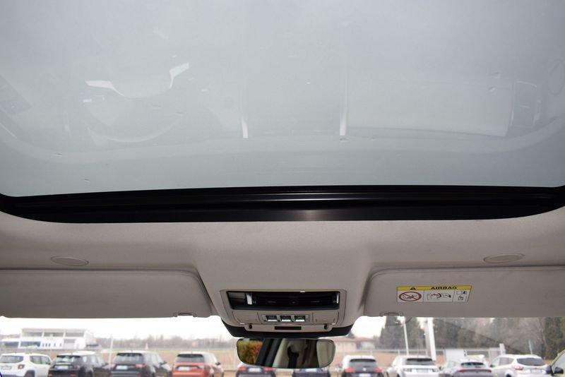 Land Rover Discovery Discovery 3.0D I6 249 CV AWD Auto HSE IVA ESPOSTA 7 POSTI