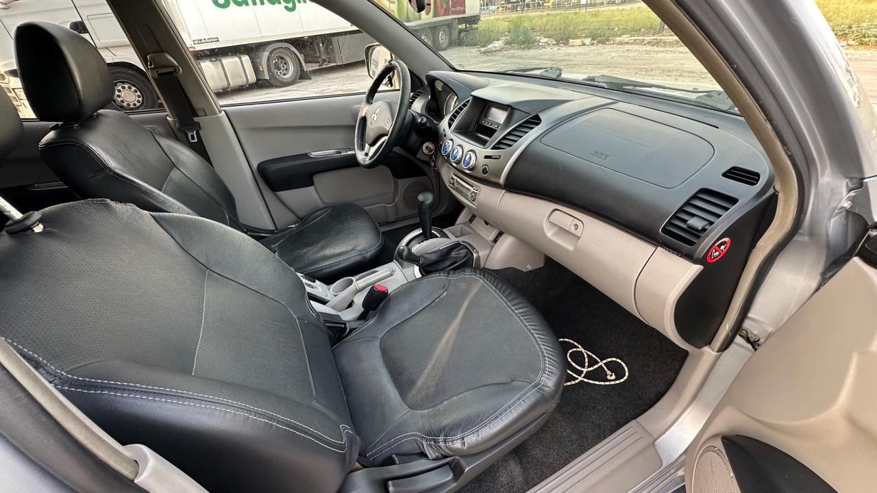 Mitsubishi L200 2.5 DI-D/136CV Double Cab Intense