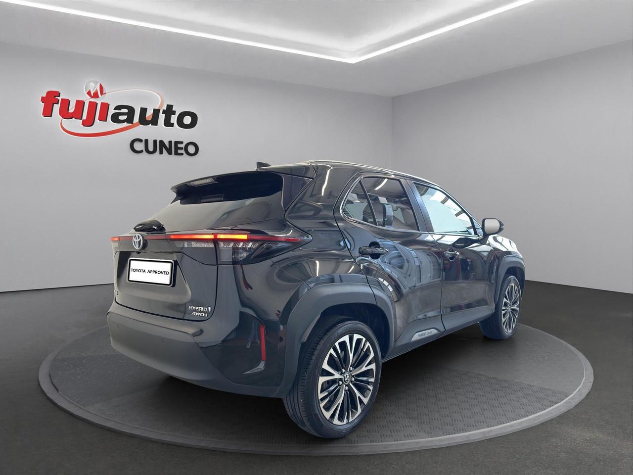 Toyota Yaris Cross 1.5 HEV Lounge awd