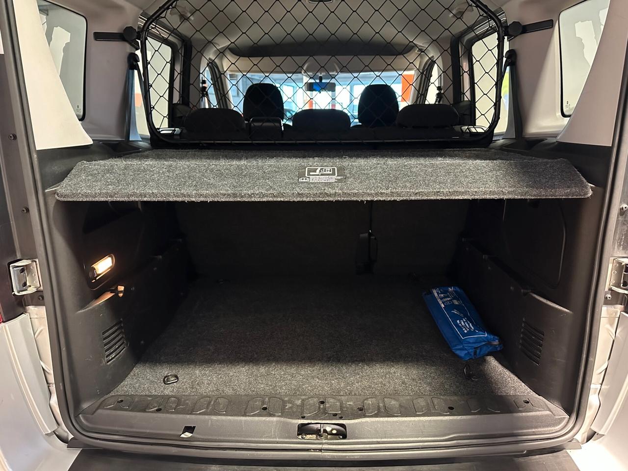 Fiat Doblo Doblò 1.4 - AUTOVETTURA 5 POSTI E5