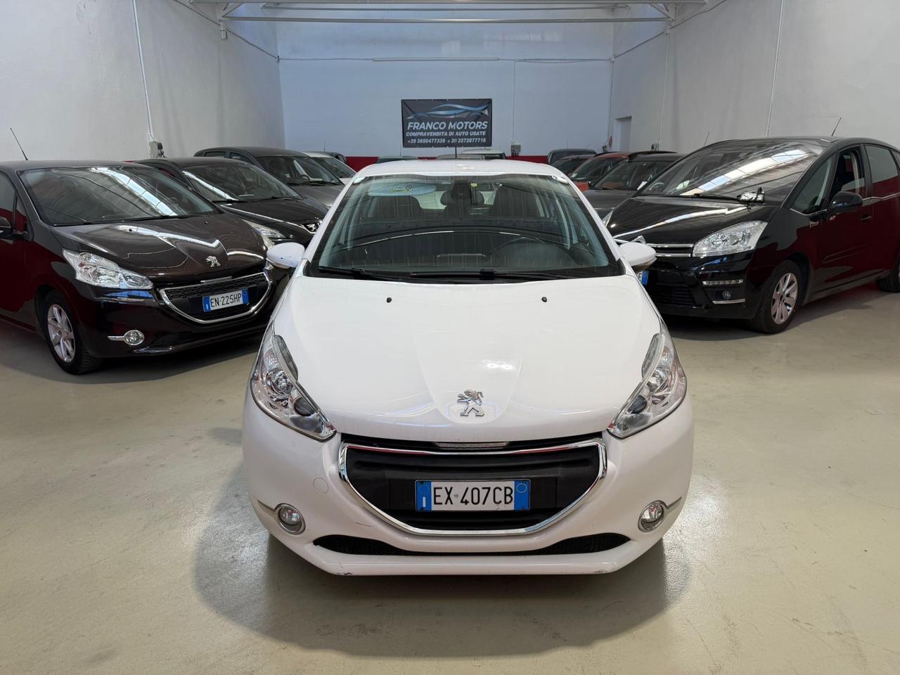 Peugeot 208 PureTech 82 5 porte Allure