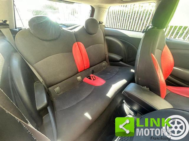 MINI Cooper D 1.6 16V Cooper D Salt