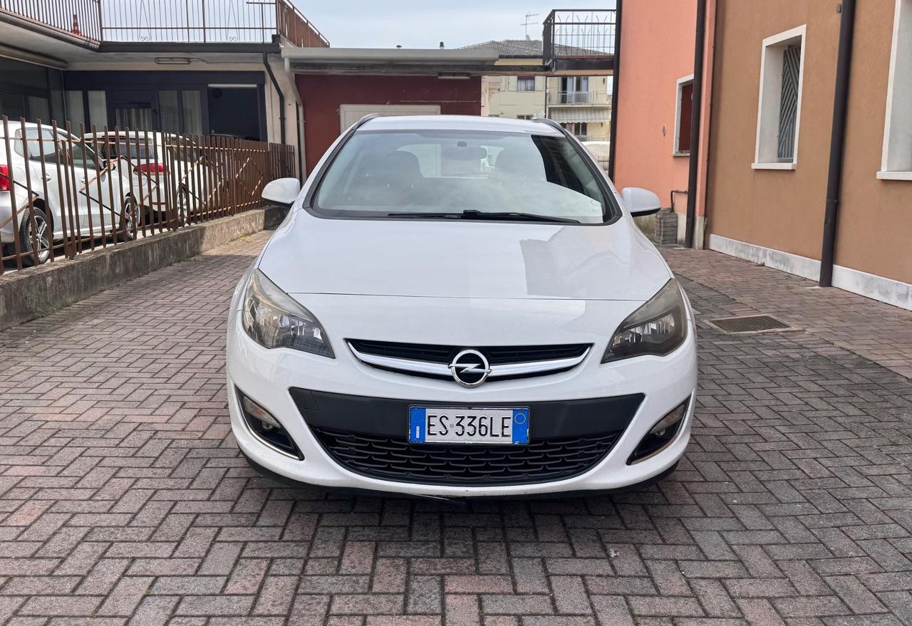 Opel Astra 1.7 CDTI 110CV Ok Neopatentati