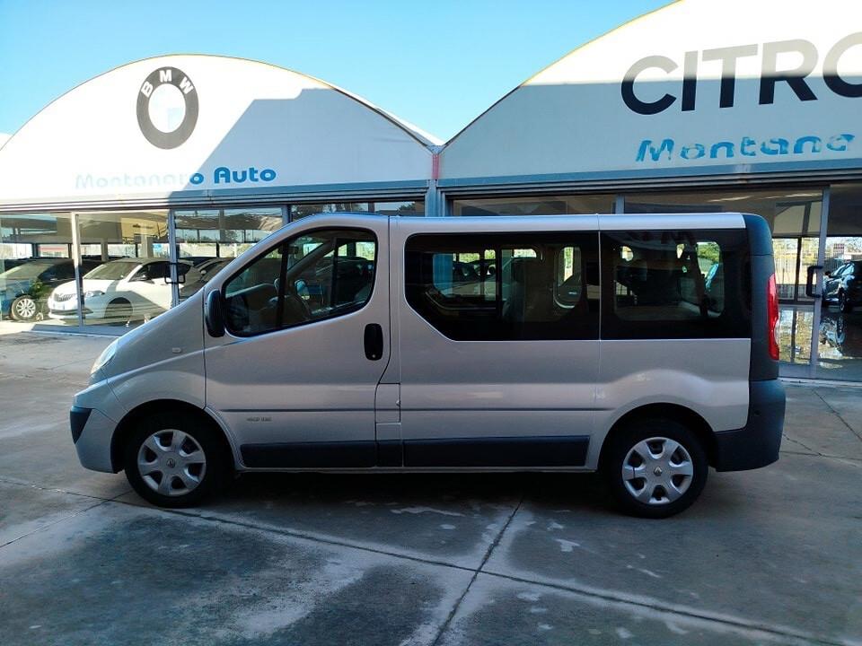 Renault Trafic 9 POSTI 2.0 dCi/115 PC-TN Passenger Confort