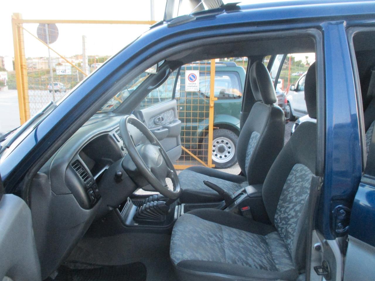 Mitsubishi L200 2.5 TDI 4WD PIK-UP MOLTO BELLO