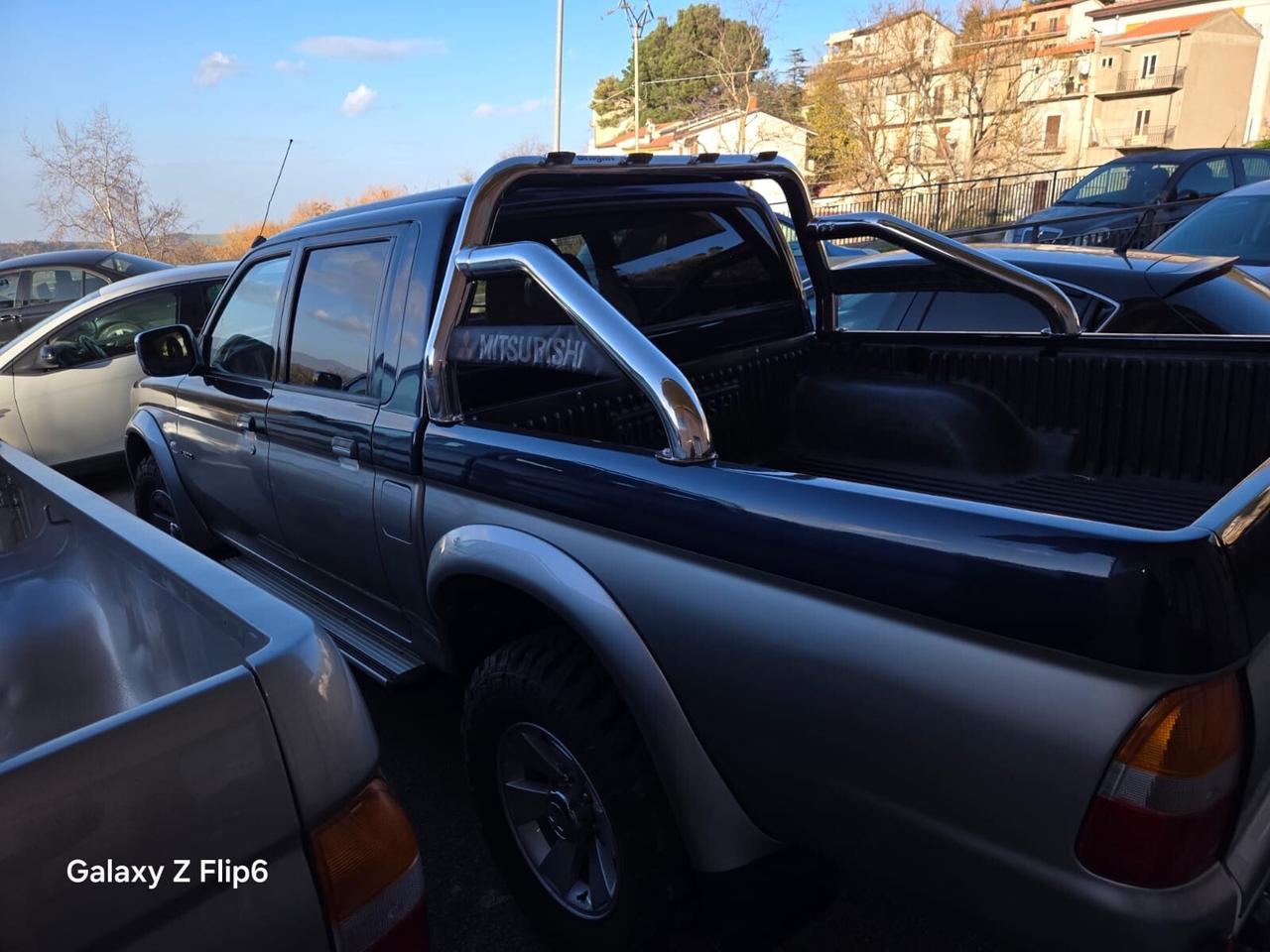 Mitsubishi L200 DOUBLE CAB