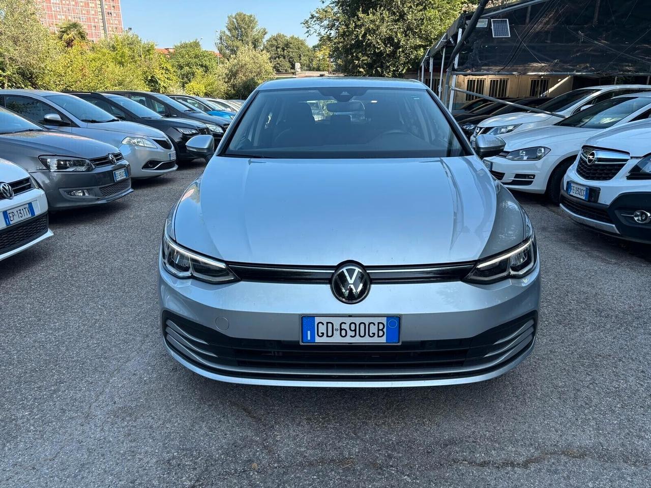 Volkswagen Golf 2.0 TDI SCR Style OK Neopatentati