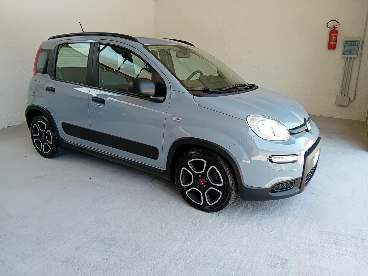 Fiat Panda 1.0 FireFly S&S Hybrid City Cross