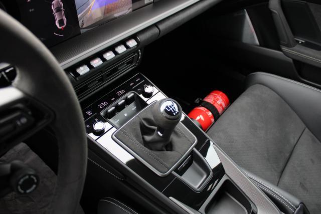 PORSCHE 911 Carrera 2 GTS MANUALE-CARBON-GUSCI