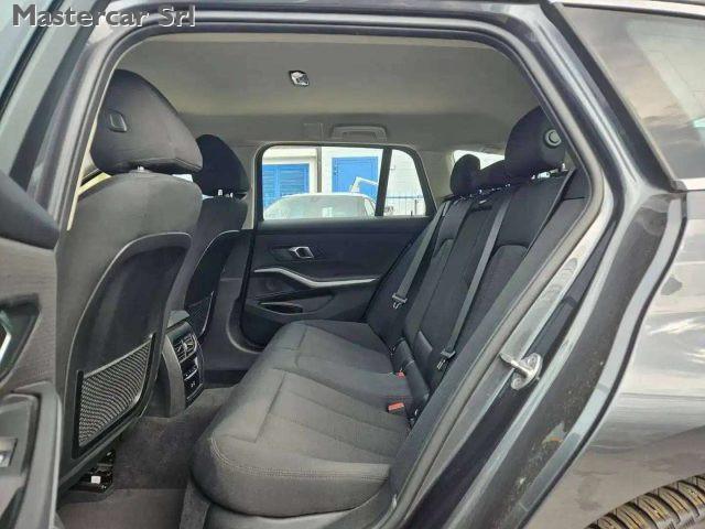 BMW 320 320d Touring xdrive Business Advant. auto - GE319C