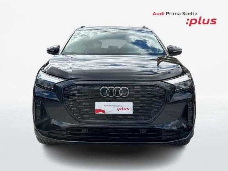 Audi Q4 e-tron 45 e-tron quattro Business Advanced 210,00 kw