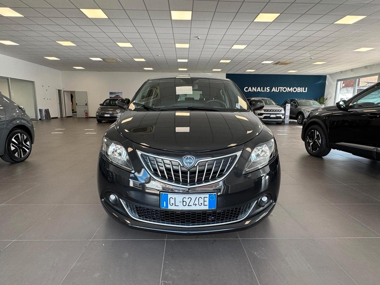 Lancia Ypsilon 1.0 69CV Hybrid Gold Plus 2023