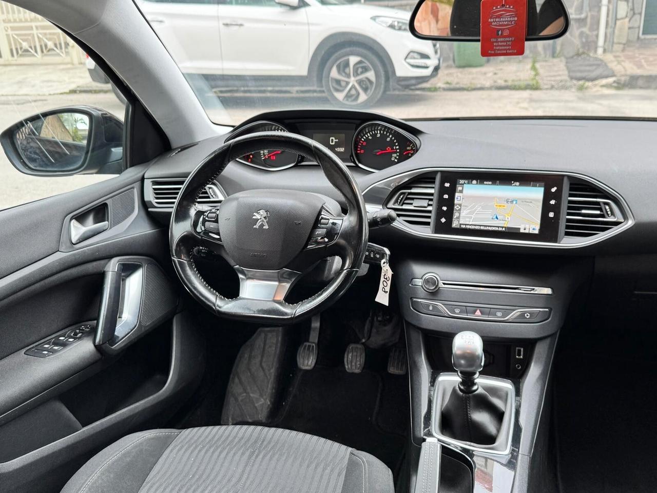 Peugeot 308 BlueHDi 120 S&S SW Allure