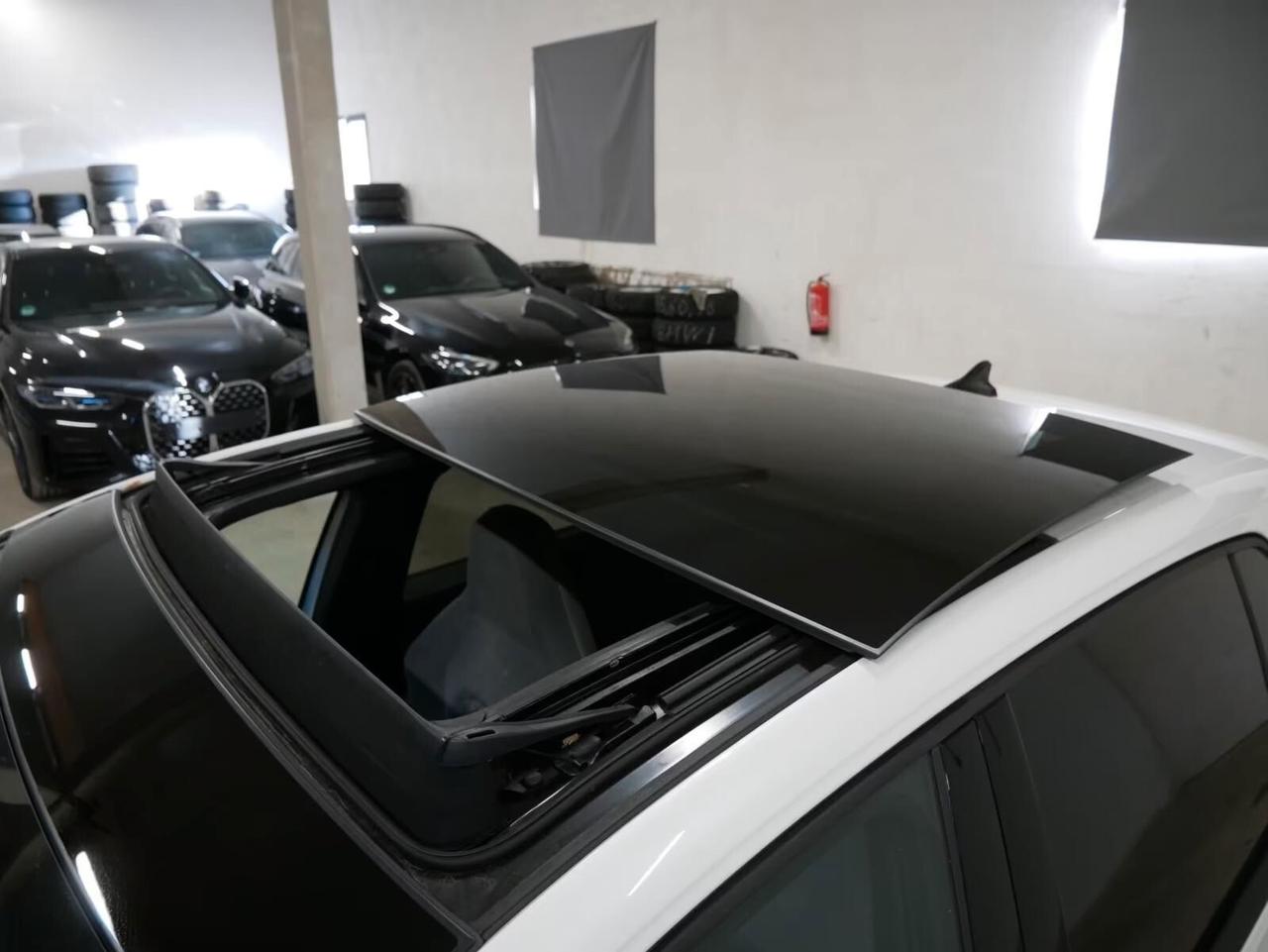 Volkswagen Golf 1.5 TSI EVO ACT R-Line