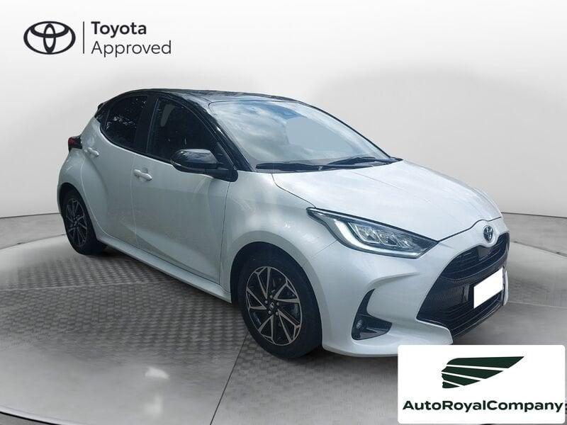 Toyota Yaris Hybrid Style MY22