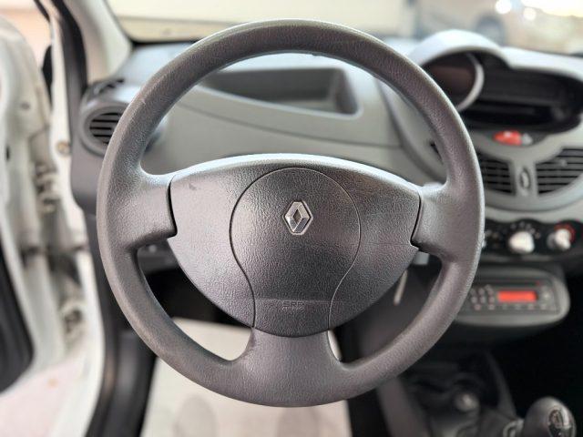 RENAULT Twingo 1.2 16V LEV Dynamique