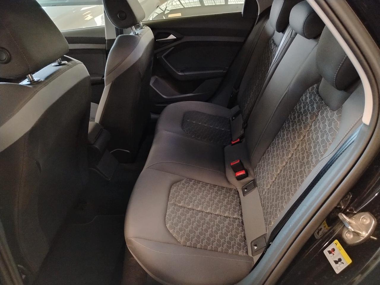 AUDI A1 2ª serie A1 SPB 30 TFSI S tronic Ident...