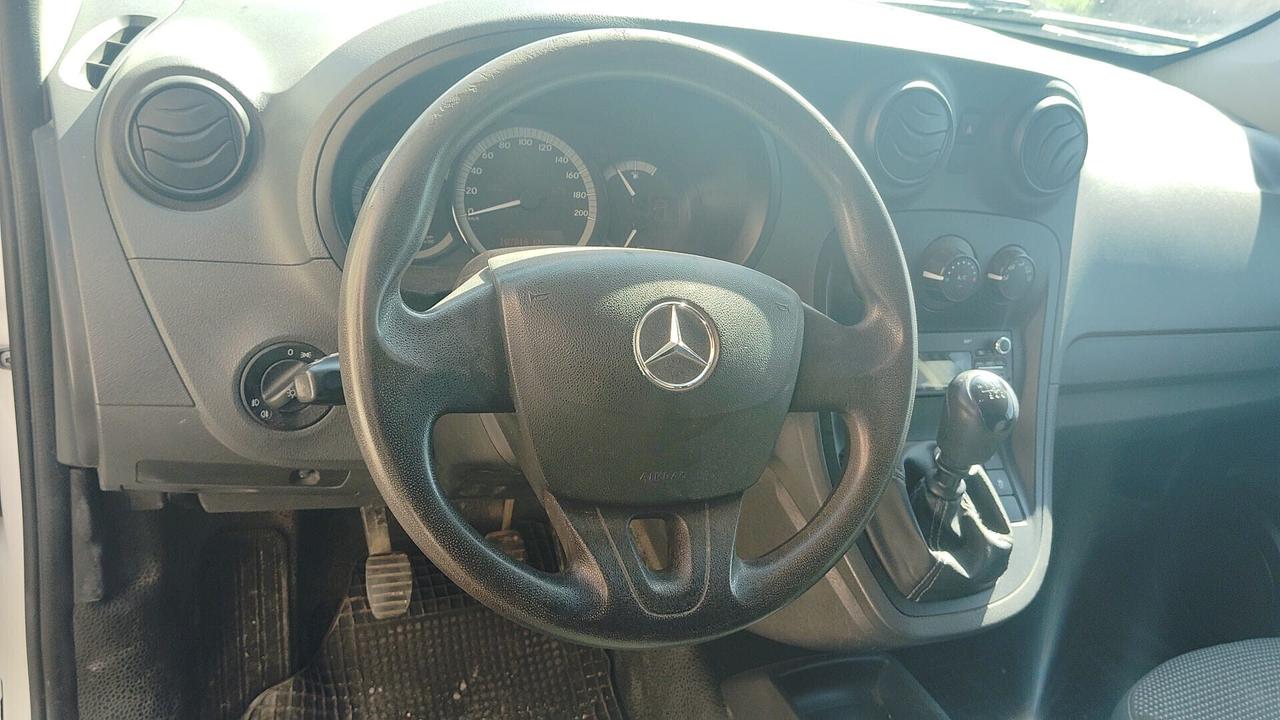 Mercedes Benz CITAN