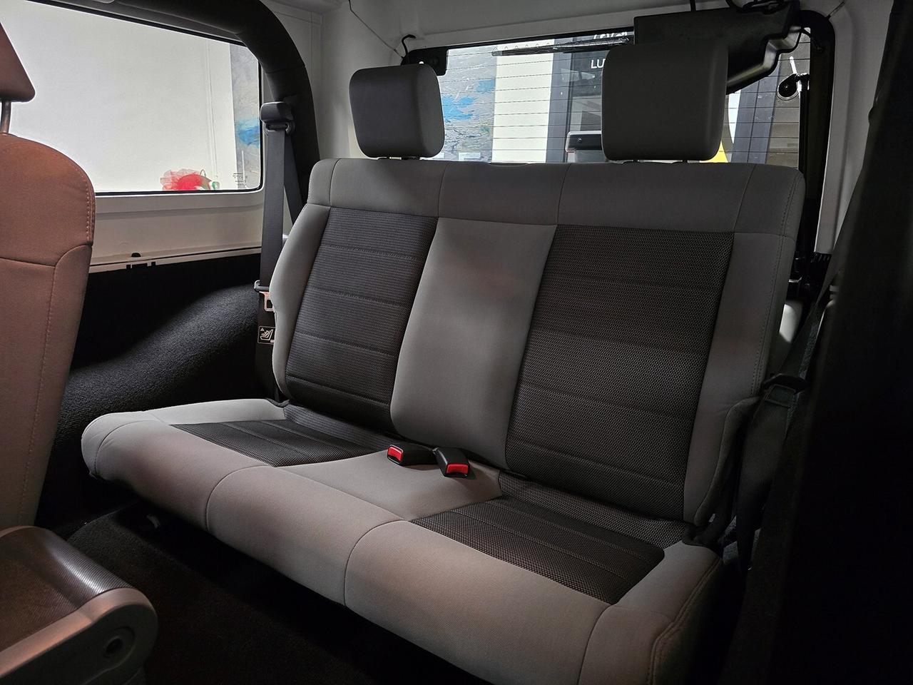 Jeep Wrangler III 2.8 crd SPORT_UNICO PROPRIETARIO_DISTRIB FATTA