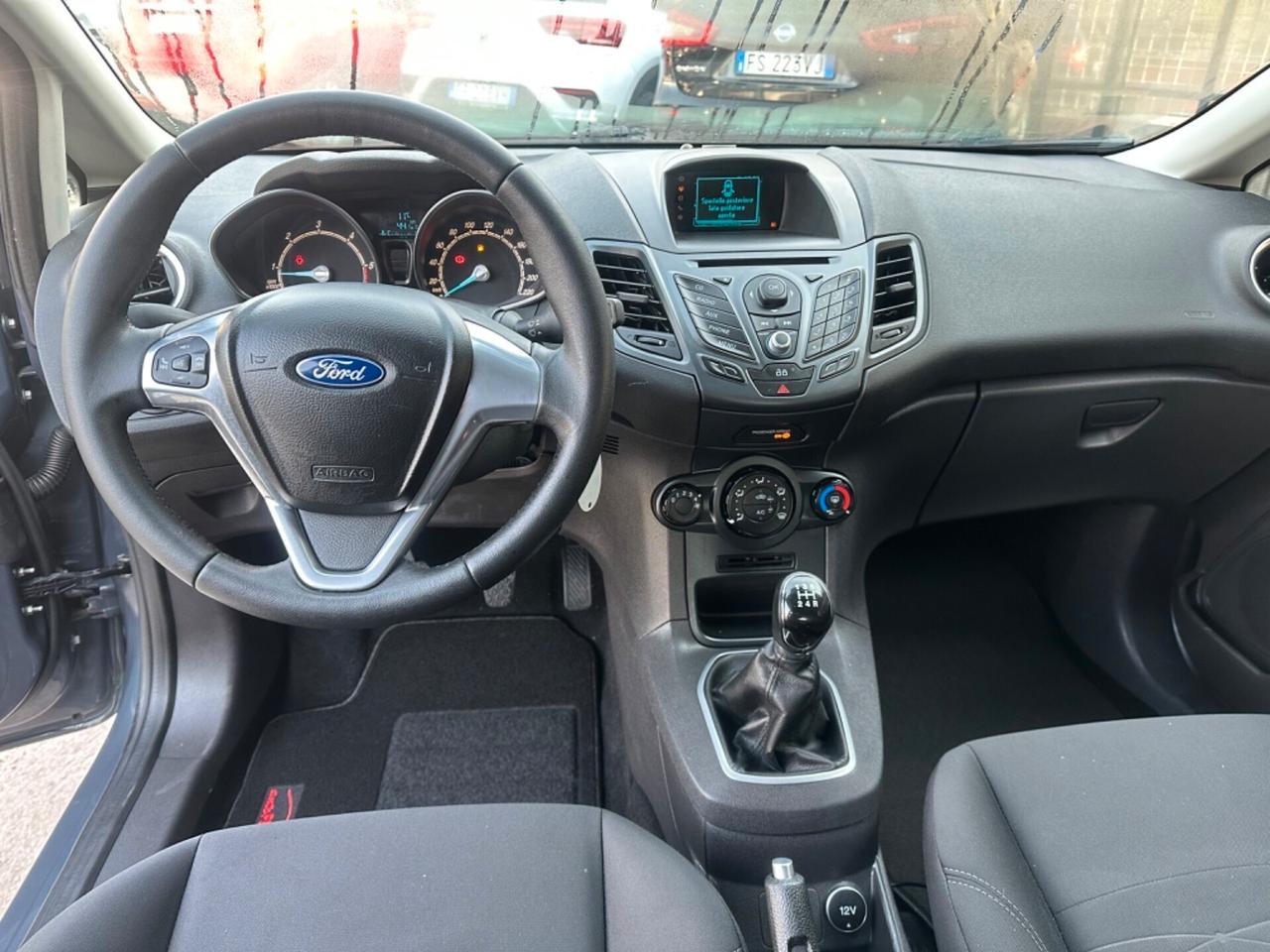 Ford Fiesta 1.5 TDCi 75CV 5 porte Titanium