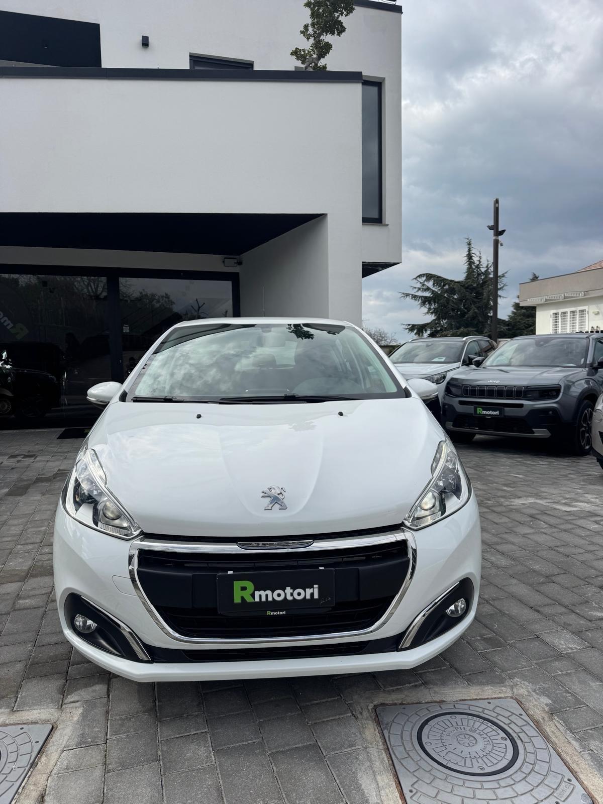 Peugeot 208 BlueHDi 75 5 porte Allure